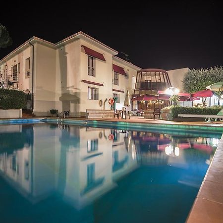 Hotel Kon Tiki San Vincenzo Extérieur photo