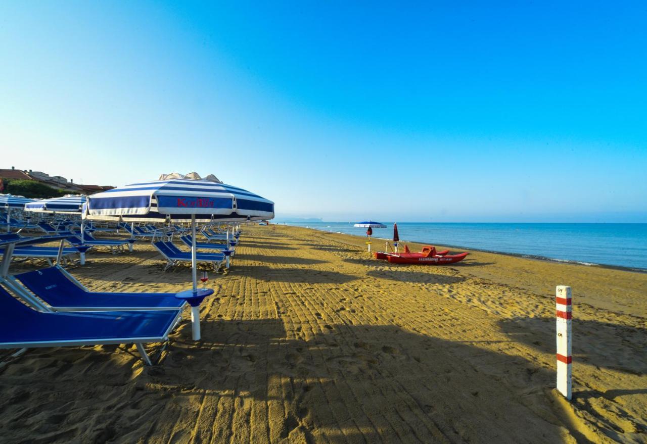 Hotel Kon Tiki San Vincenzo Extérieur photo